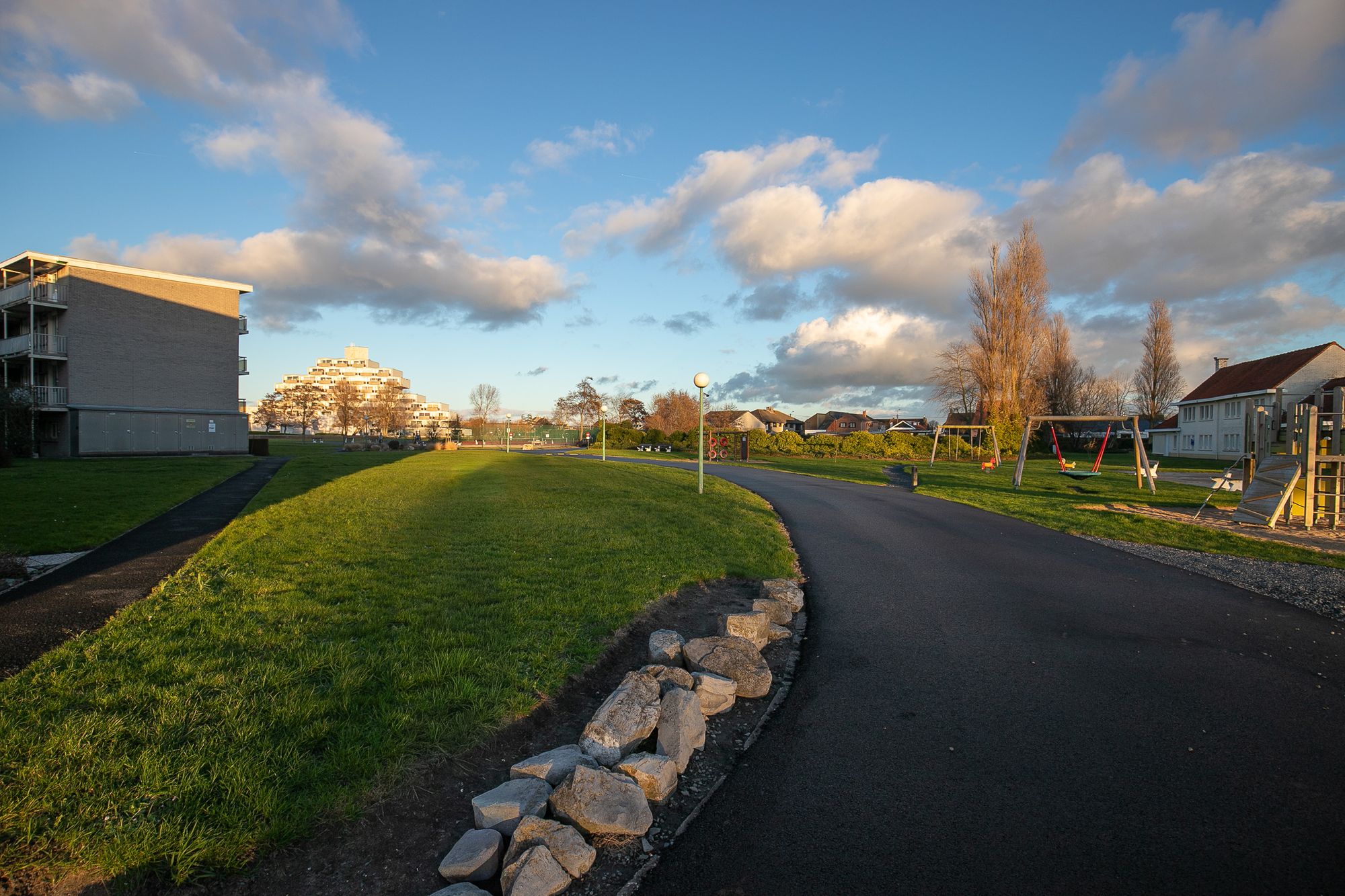 Wandelpaden door het park